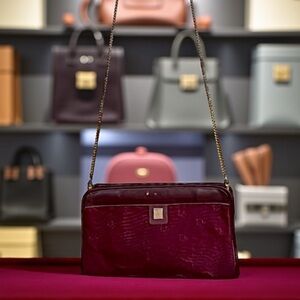 Christian Dior Vintage Bourdeax Signature Evening Gold Chain Bag Clutch